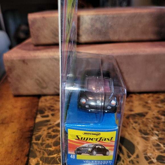 Matchbox Superfast Volkswagen Concept - Picture 2 of 5